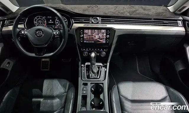 Volkswagen Arteon 2019 2.0 автомат (гидро), миниатюра 10 Volkswagen Arteon 2019 2.0 автомат (гидро), миниатюра 10