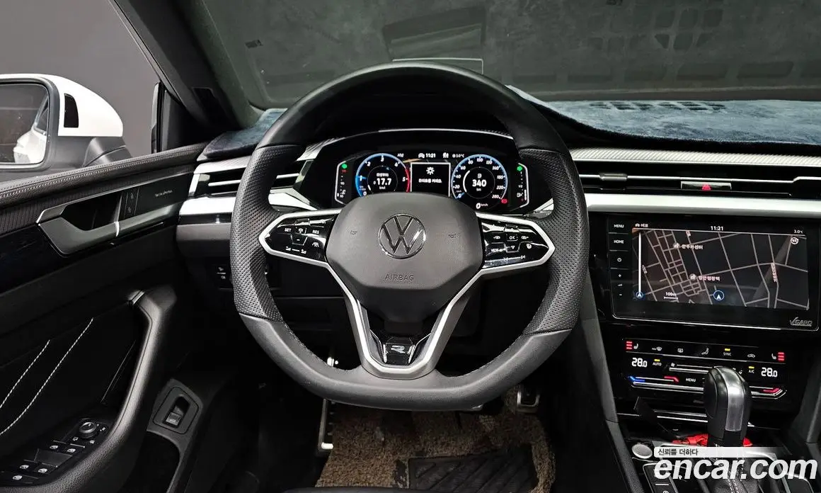 Volkswagen Arteon 2022 2.0 автомат (гидро), фото 13 Volkswagen Arteon 2022 2.0 автомат (гидро), фото 13