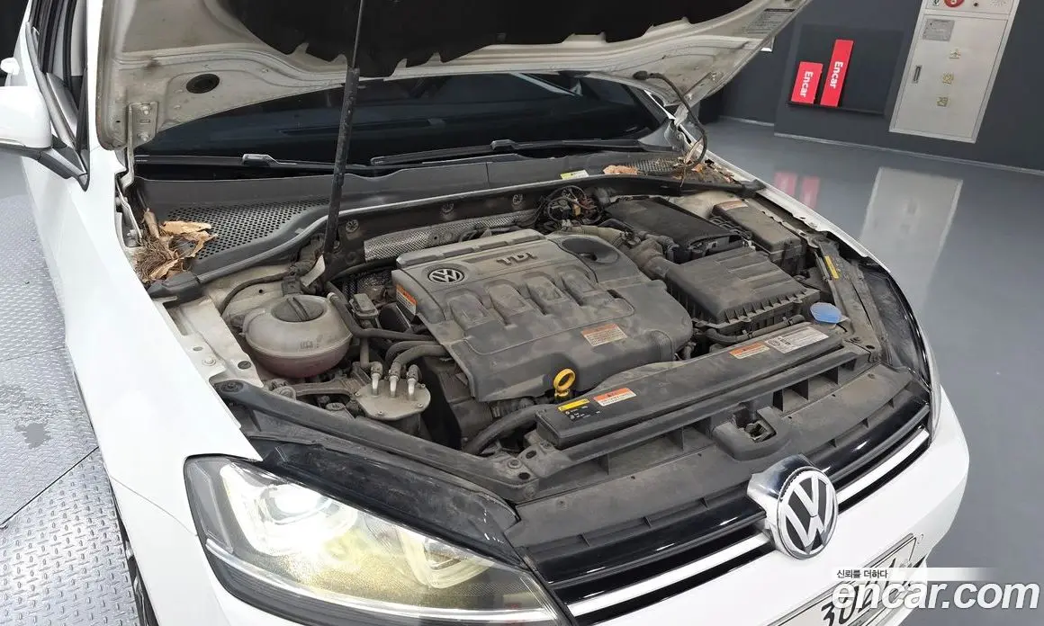 Volkswagen Golf 2014 2.0 автомат (гидро), фото 6