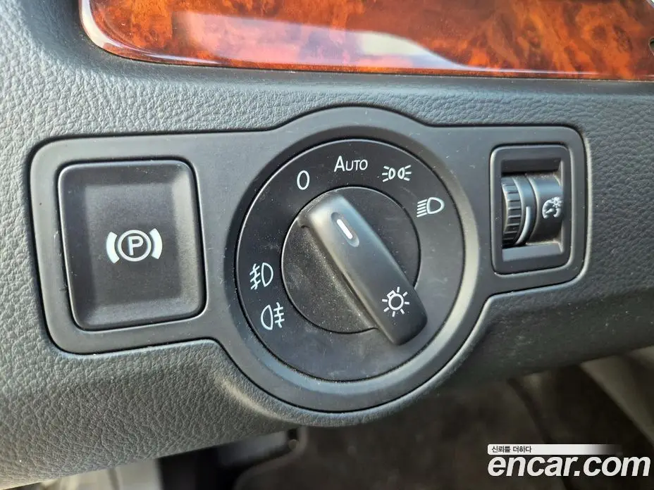 Volkswagen Passat 2011 2.0 автомат (гидро), фото 10 Volkswagen Passat 2011 2.0 автомат (гидро), фото 10