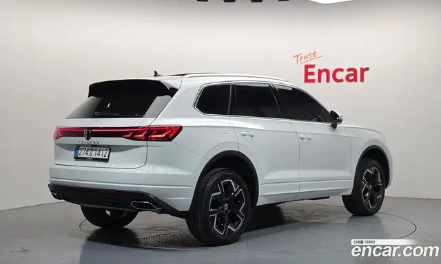 Volkswagen Touareg 2024 3.0 автомат (гидро), миниатюра 2