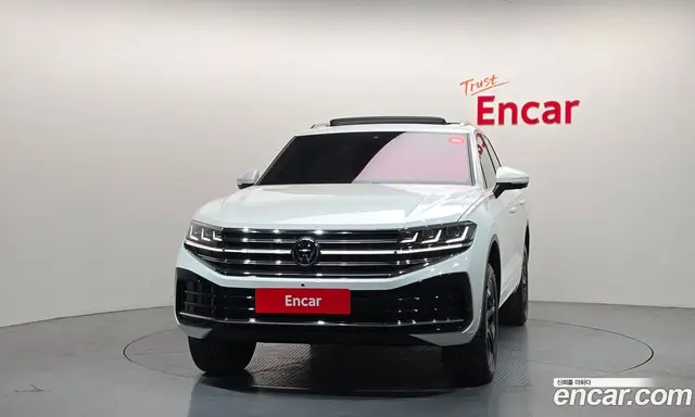 Volkswagen Touareg 2024 3.0 автомат (гидро), миниатюра 3