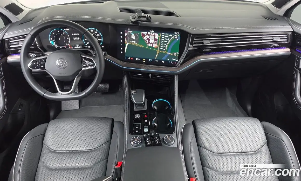 Volkswagen Touareg 2024 3.0 автомат (гидро), фото 10