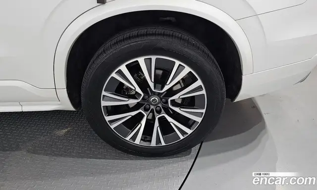 Volvo XC90 2019 2.0 автомат (гидро), миниатюра 7 Volvo XC90 2019 2.0 автомат (гидро), миниатюра 7