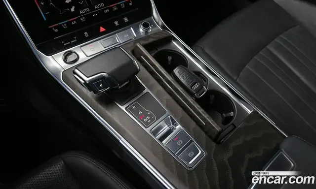 Audi A6 2021 2.0 автомат (гидро), миниатюра 12