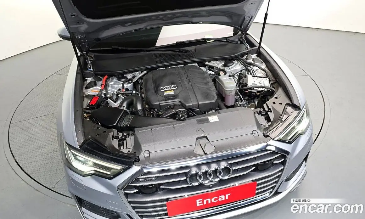 Audi A6 2021 2.0 автомат (гидро), фото 6