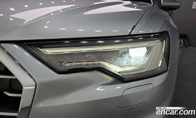 Audi A6 2021 2.0 автомат (гидро), миниатюра 8