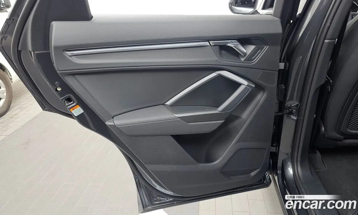 Audi Q3 2022 2.0 автомат (гидро), фото 15 Audi Q3 2022 2.0 автомат (гидро), фото 15