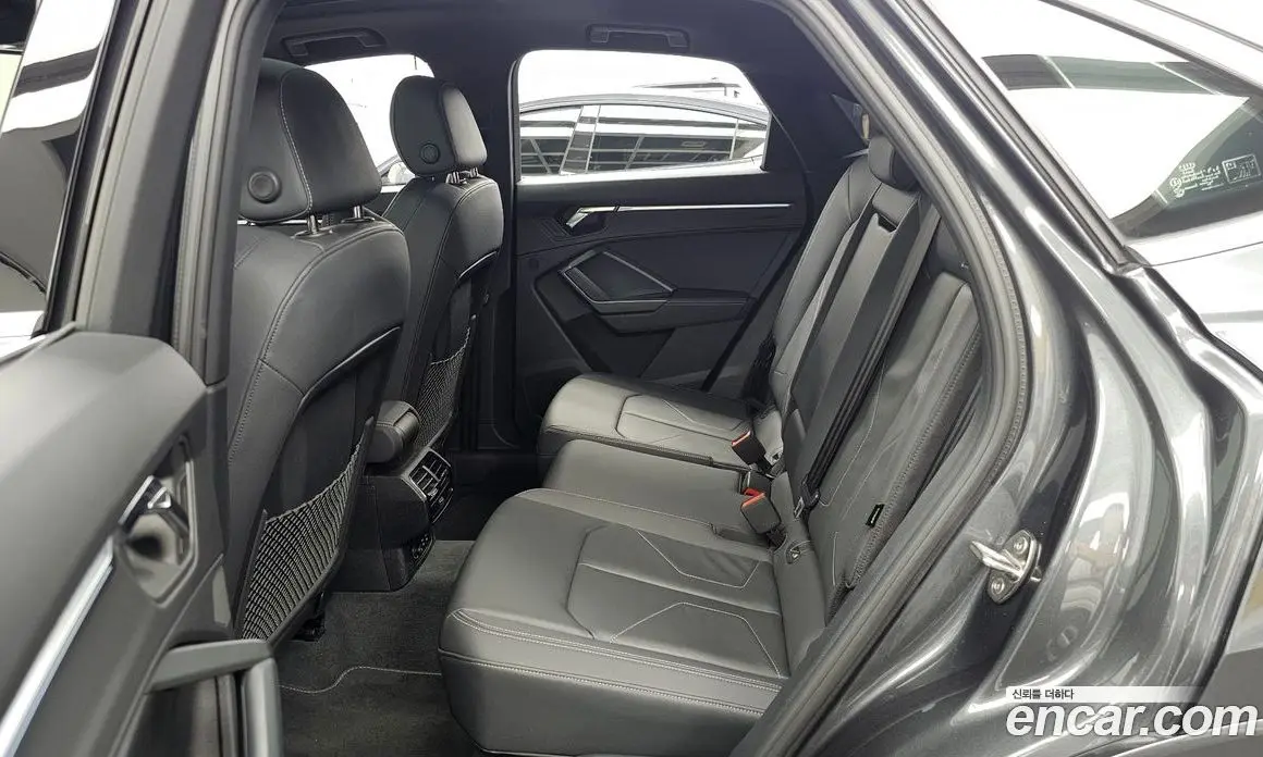Audi Q3 2022 2.0 автомат (гидро), фото 16 Audi Q3 2022 2.0 автомат (гидро), фото 16