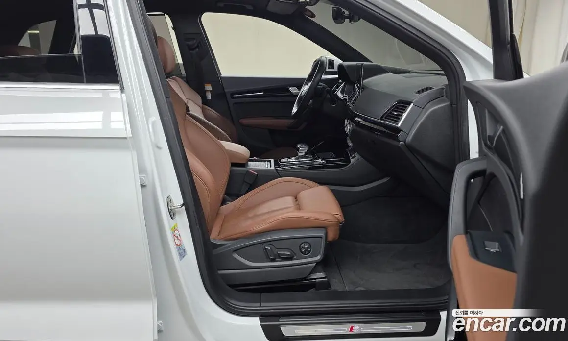 Audi Q5 2021 2.0 автомат (гидро), фото 16