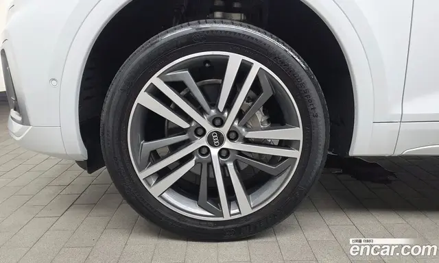 Audi Q5 2021 2.0 автомат (гидро), миниатюра 5