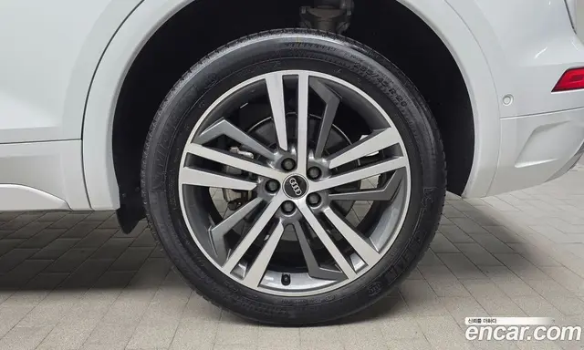 Audi Q5 2021 2.0 автомат (гидро), миниатюра 7
