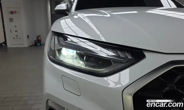 Audi Q5 2021 2.0 автомат (гидро), миниатюра 8