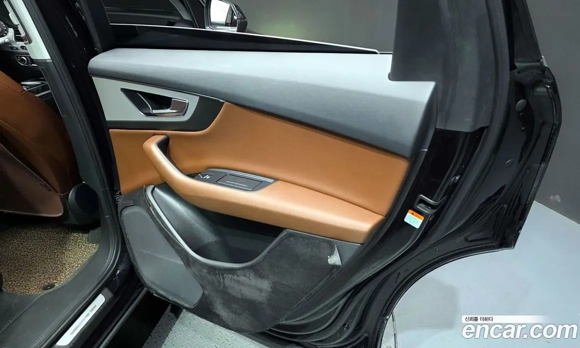 Audi Q7 2019 2.0 автомат (гидро), фото 15