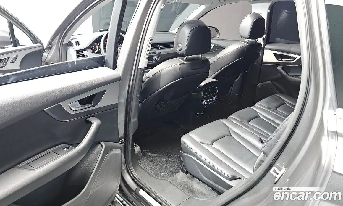 Audi Q7 2019 2.0 автомат (гидро), фото 17