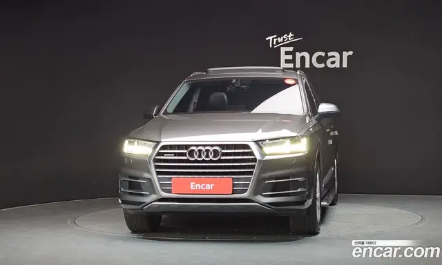 Audi Q7 2019 2.0 автомат (гидро), миниатюра 3