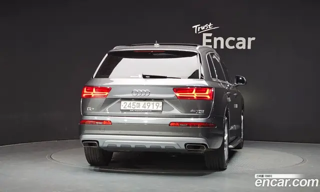 Audi Q7 2019 2.0 автомат (гидро), миниатюра 4