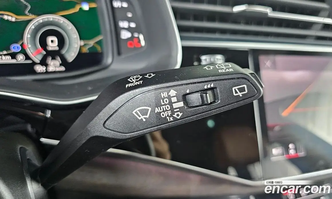 Audi Q7 2021 3.0 автомат (гидро), фото 20