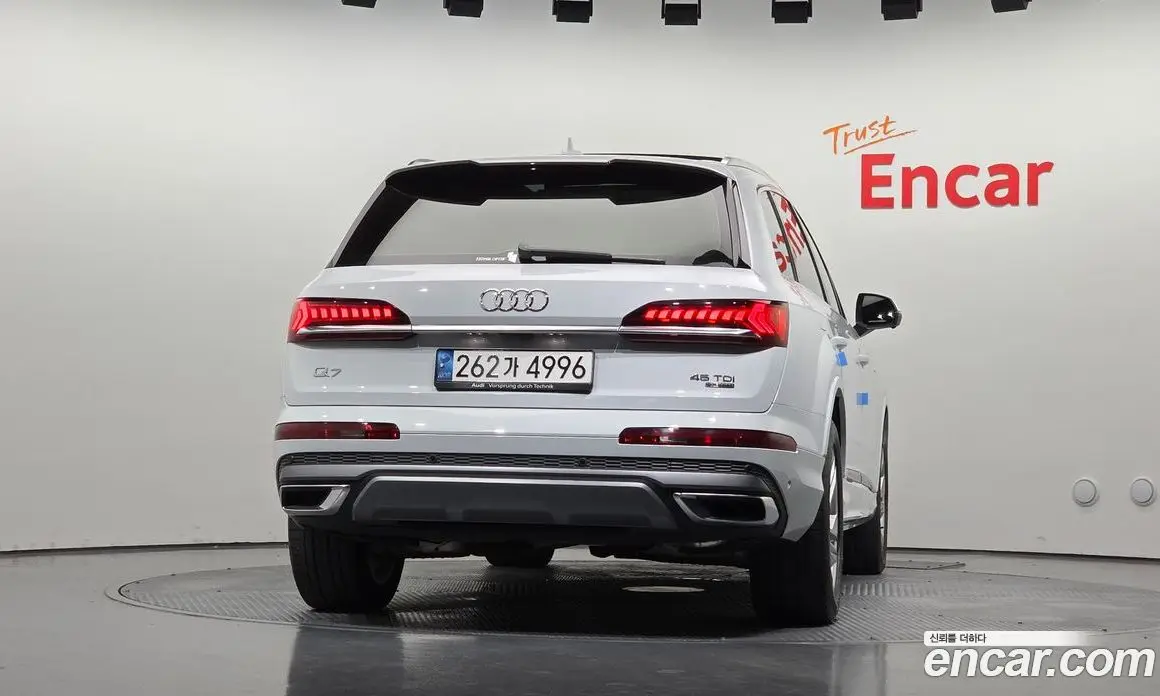 Audi Q7 2021 3.0 автомат (гидро), фото 4 Audi Q7 2021 3.0 автомат (гидро), фото 4