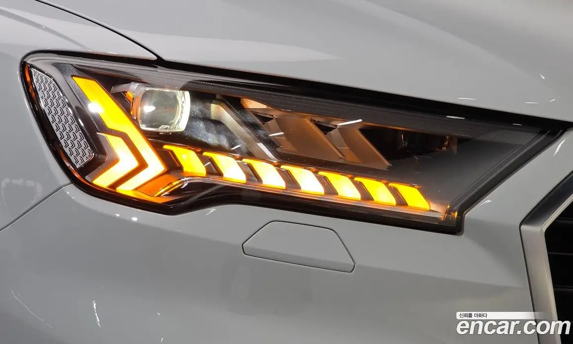 Audi Q7 2021 3.0 автомат (гидро), фото 8 Audi Q7 2021 3.0 автомат (гидро), фото 8