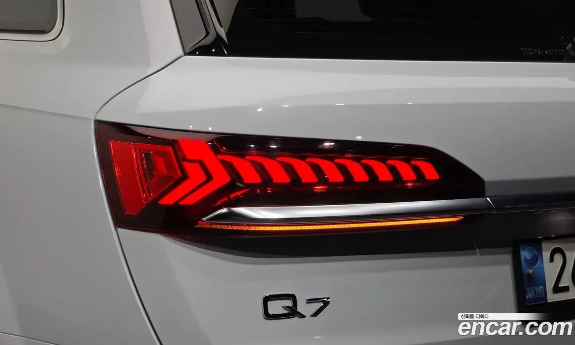Audi Q7 2021 3.0 автомат (гидро), фото 9 Audi Q7 2021 3.0 автомат (гидро), фото 9