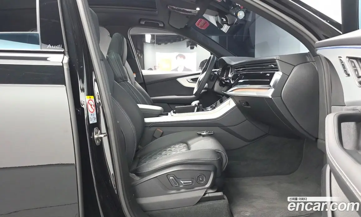 Audi Q7 2025 3.0 автомат (гидро), фото 15