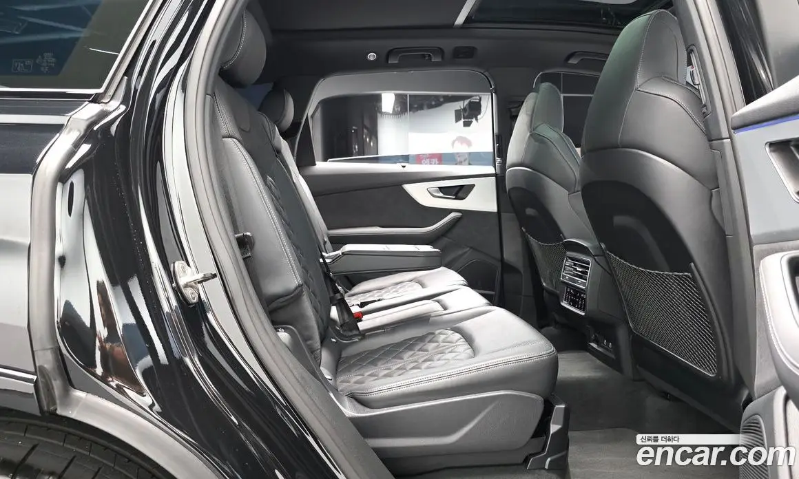 Audi Q7 2025 3.0 автомат (гидро), фото 16