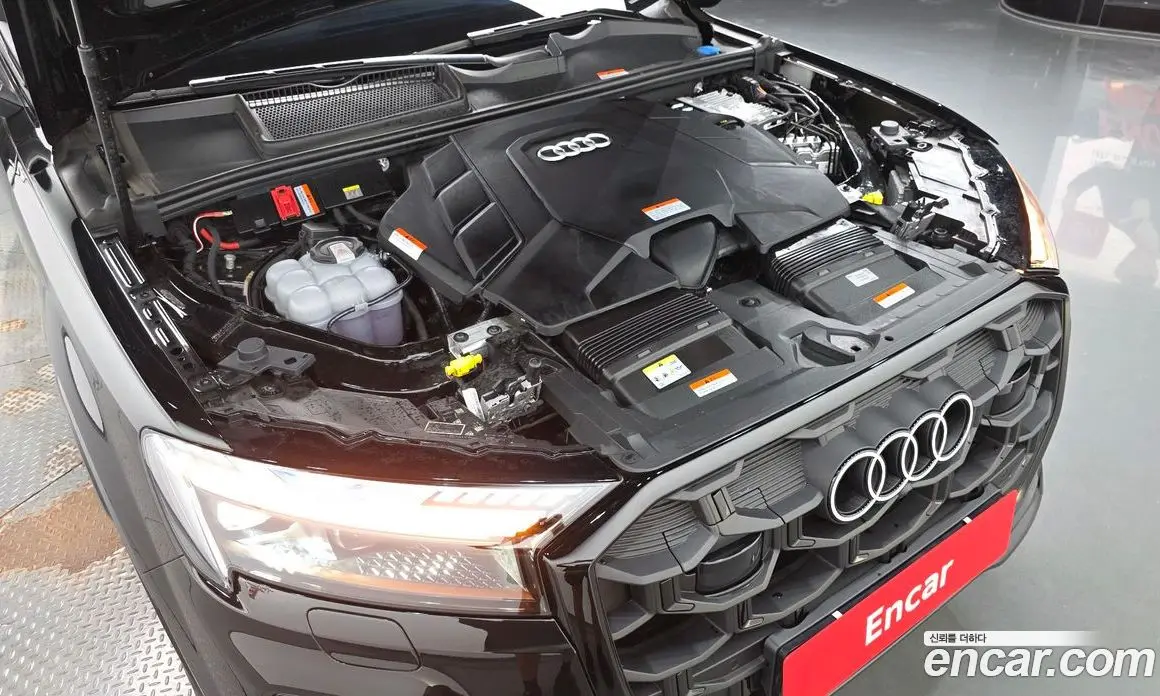 Audi Q7 2025 3.0 автомат (гидро), фото 5