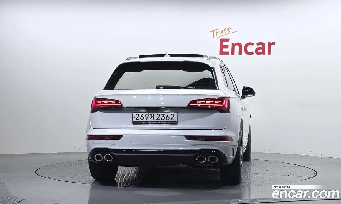 Audi SQ5 2021 3.0 автомат (гидро), фото 4