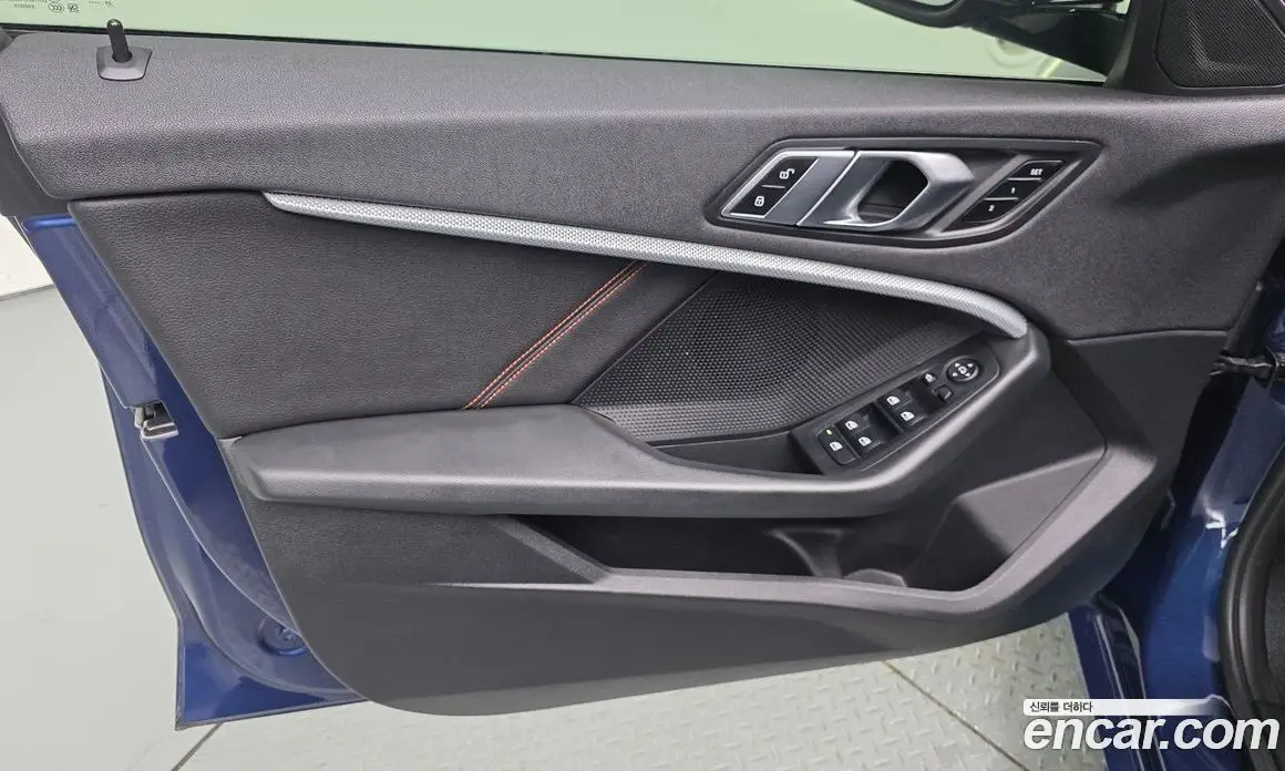 BMW 1 серия 2021 2.0 автомат (гидро), фото 14 BMW 1 серия 2021 2.0 автомат (гидро), фото 14
