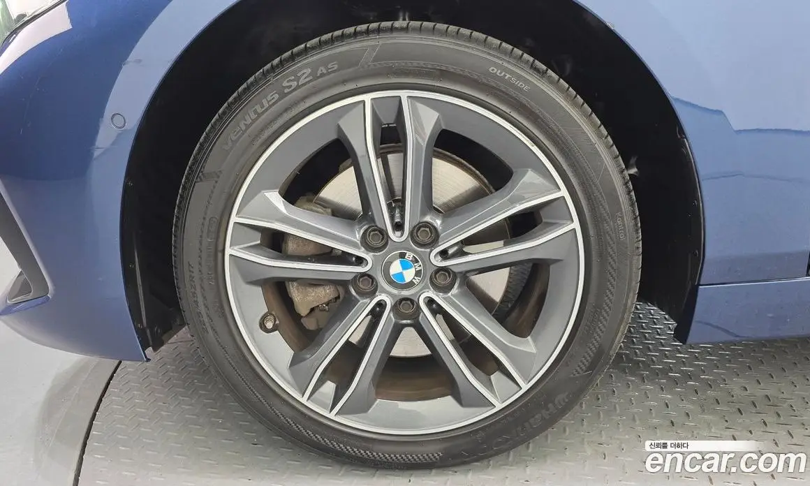 BMW 1 серия 2021 2.0 автомат (гидро), фото 5 BMW 1 серия 2021 2.0 автомат (гидро), фото 5