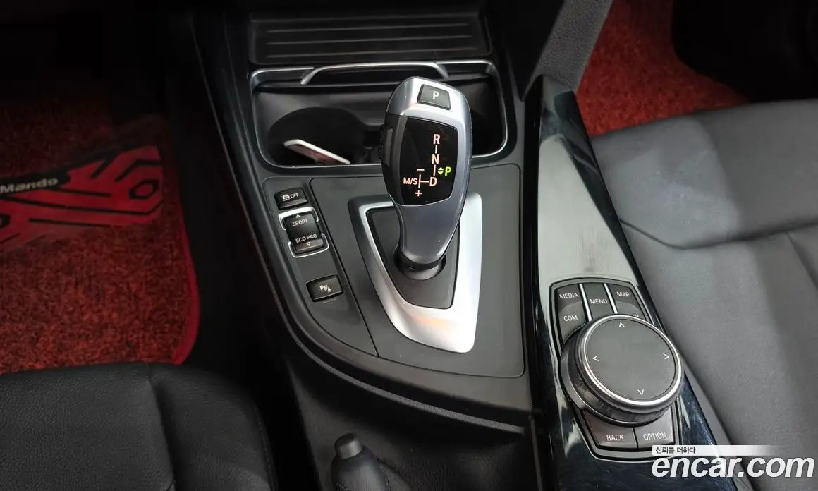 BMW 3 серия 2018 2.0 автомат (гидро), фото 12