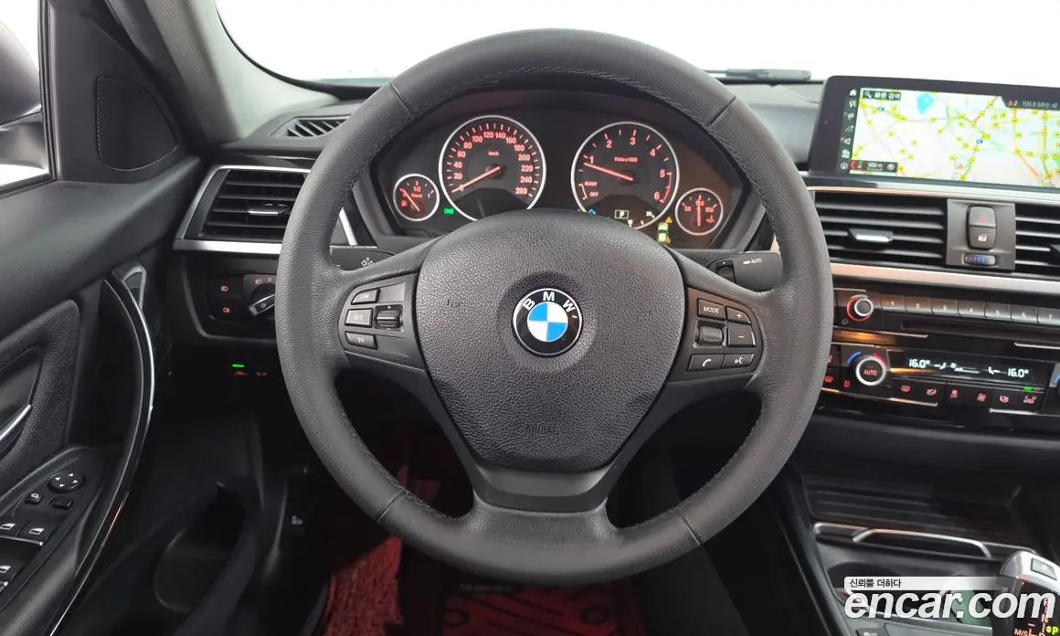BMW 3 серия 2018 2.0 автомат (гидро), фото 18