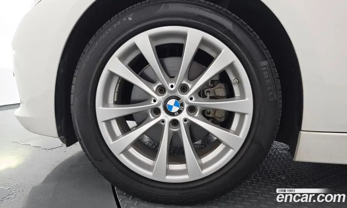BMW 3 серия 2018 2.0 автомат (гидро), фото 5