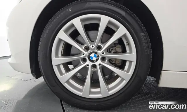 BMW 3 серия 2018 2.0 автомат (гидро), миниатюра 5