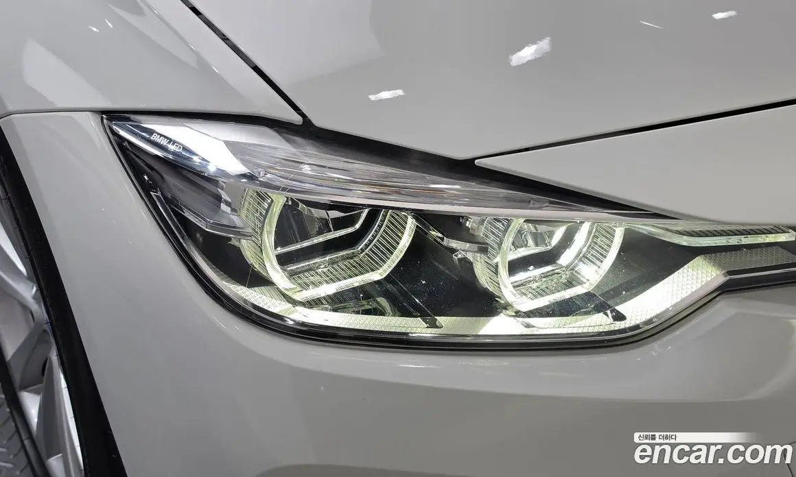 BMW 3 серия 2018 2.0 автомат (гидро), фото 8