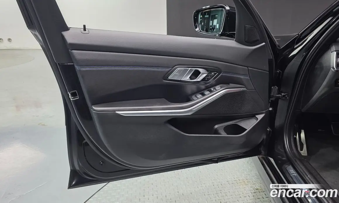 BMW 3 серия 2021 2.0 автомат (гидро), фото 14
