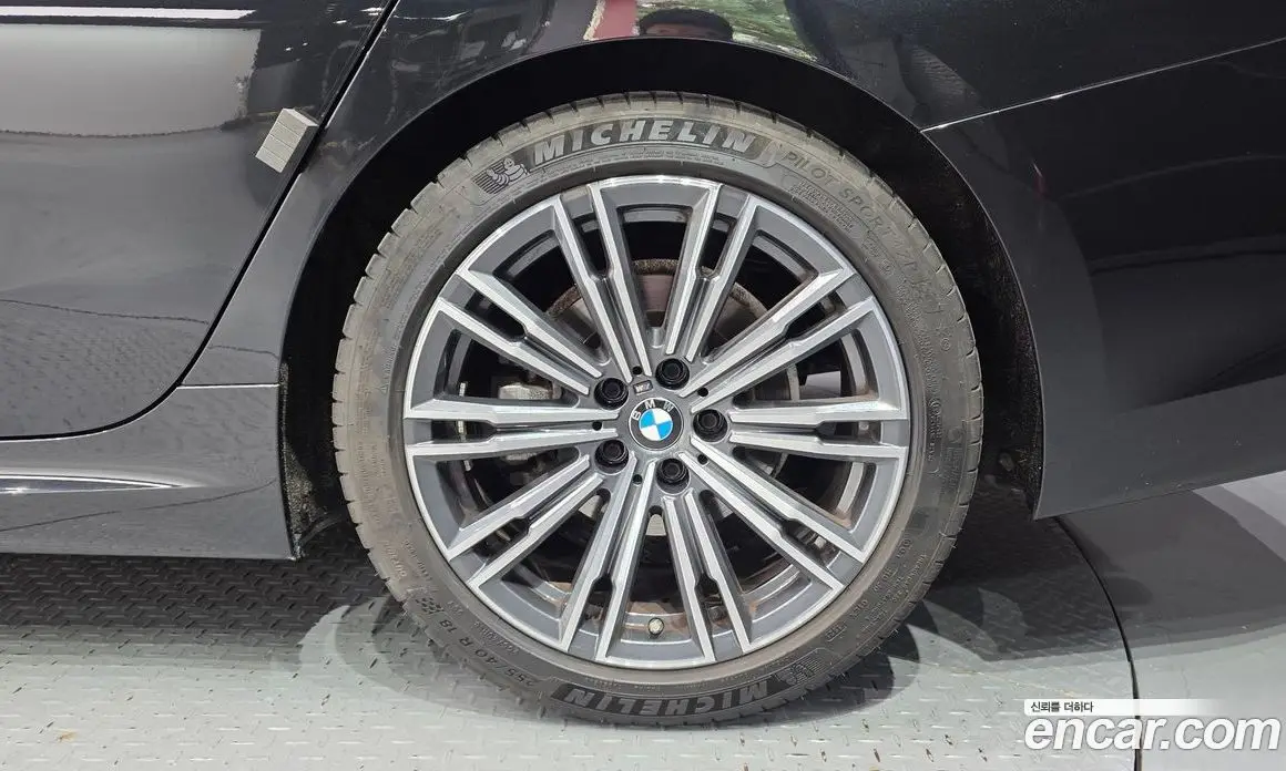 BMW 3 серия 2021 2.0 автомат (гидро), фото 7
