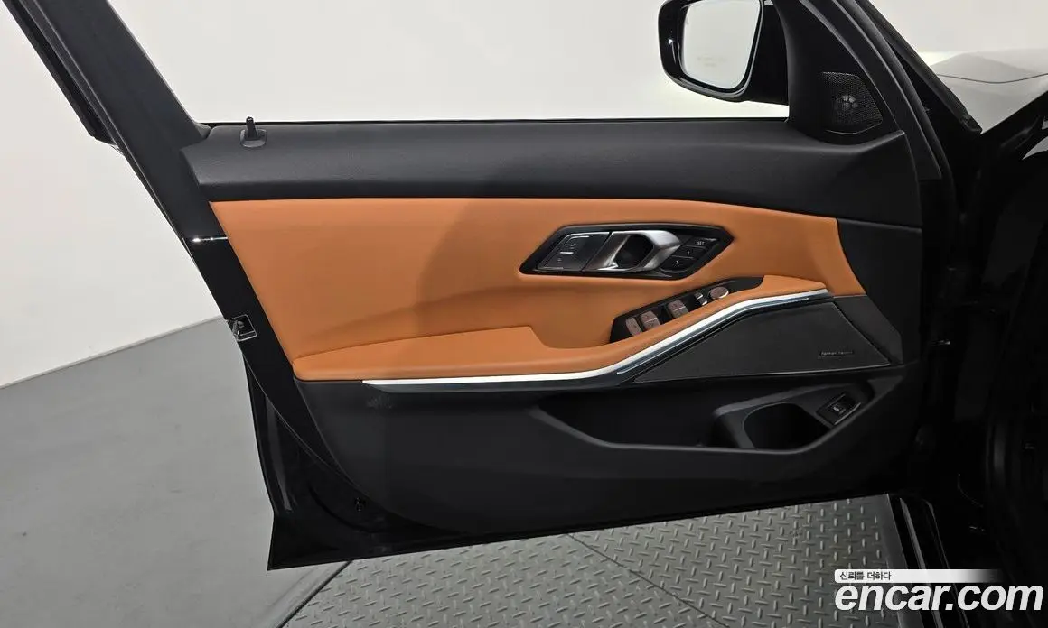 BMW 3 серия 2024 2.0 автомат (гидро), фото 14