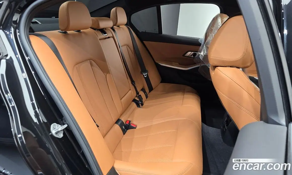 BMW 3 серия 2024 2.0 автомат (гидро), фото 17