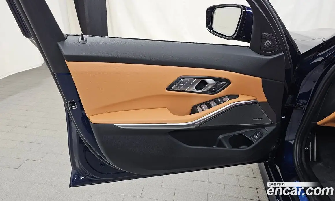 BMW 3 серия 2025 2.0 автомат (гидро), фото 14