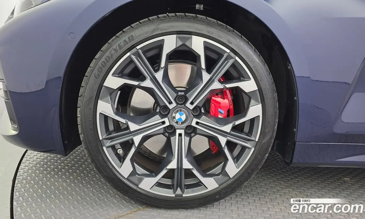 BMW 4 серия 2024 3.0 автомат (гидро), фото 5 BMW 4 серия 2024 3.0 автомат (гидро), фото 5