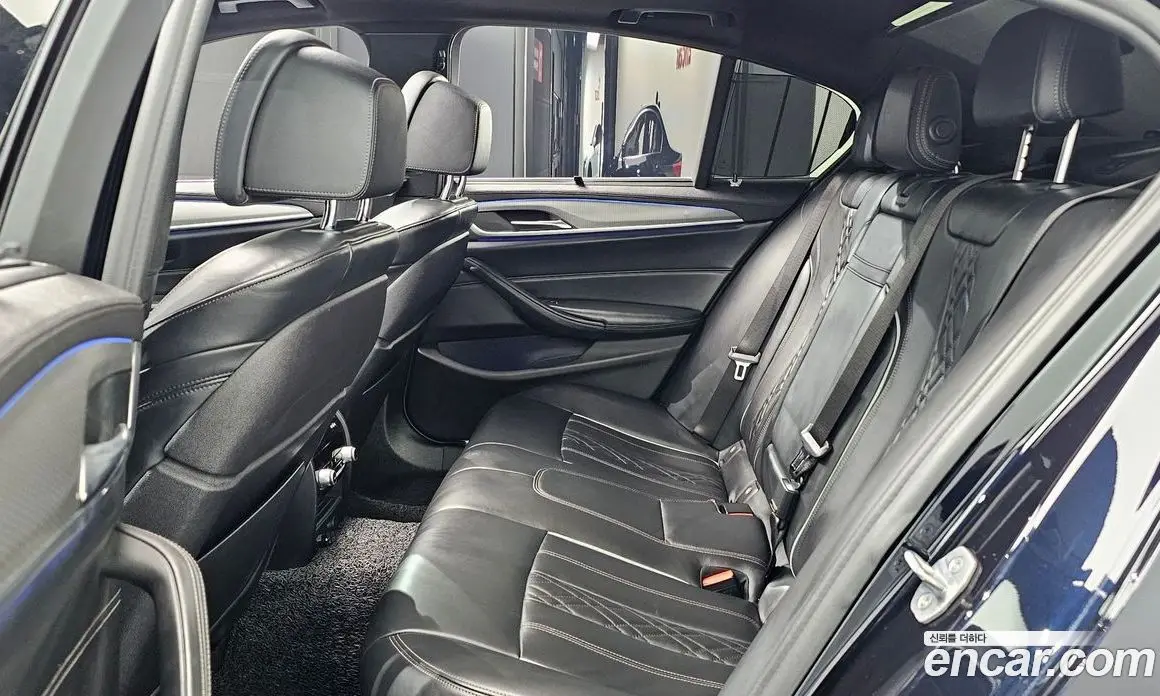 BMW 5 серия 2018 2.0 автомат (гидро), фото 17