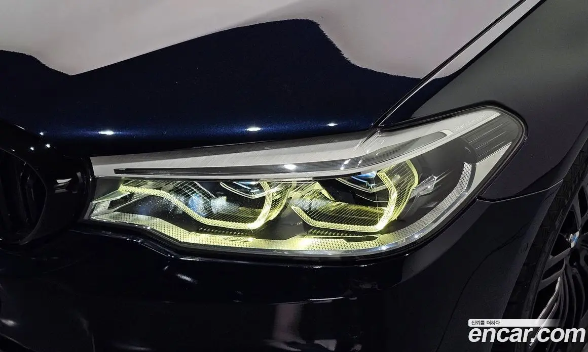 BMW 5 серия 2018 2.0 автомат (гидро), фото 7