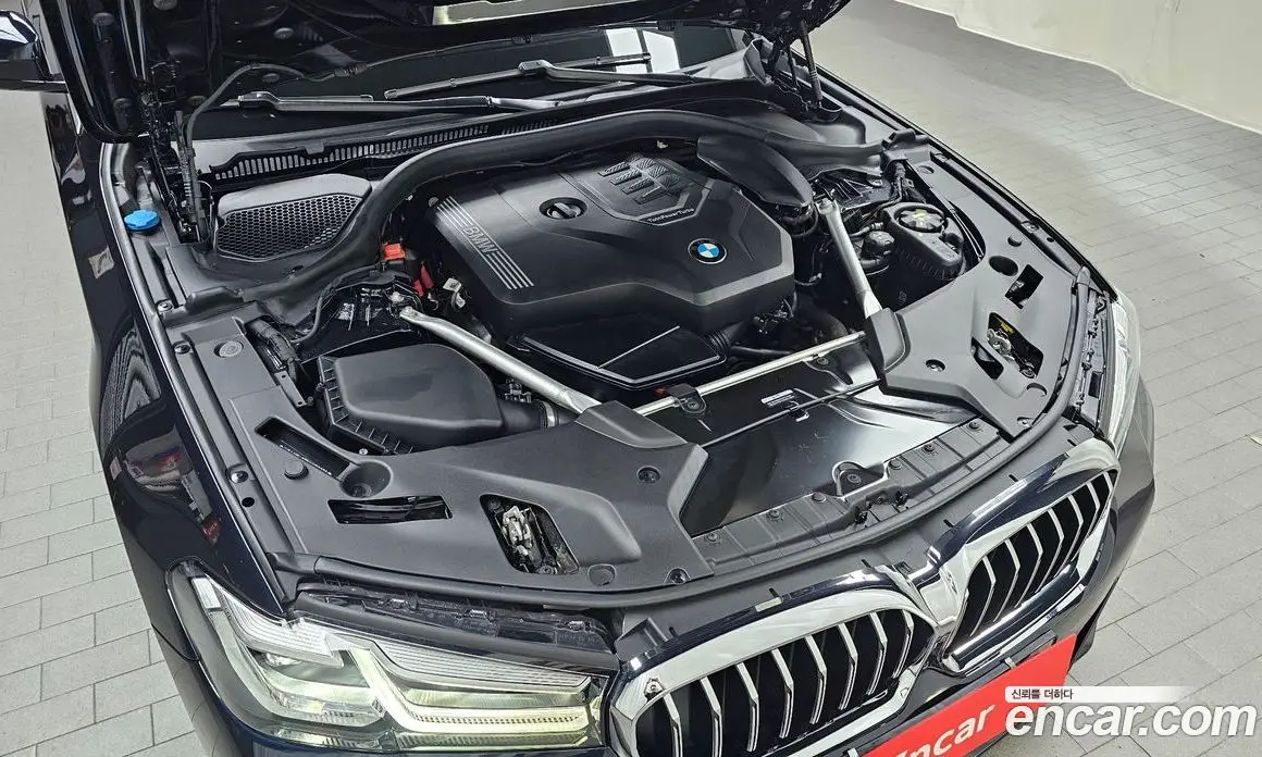 BMW 5 серия 2023 2.0 автомат (гидро), фото 6
