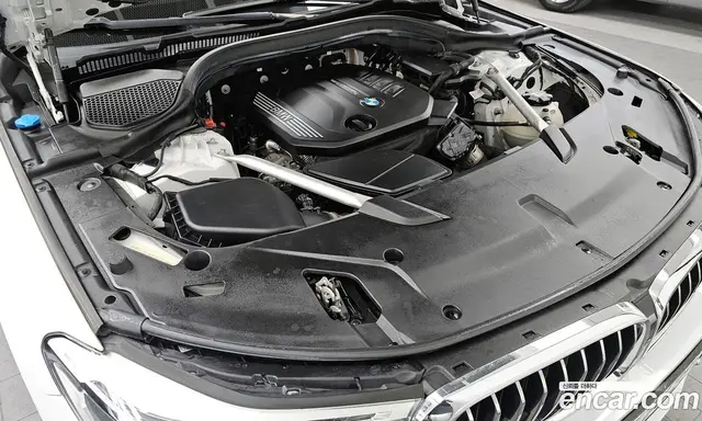 BMW 6 серия 2020 2.0 автомат (гидро), миниатюра 6 BMW 6 серия 2020 2.0 автомат (гидро), миниатюра 6