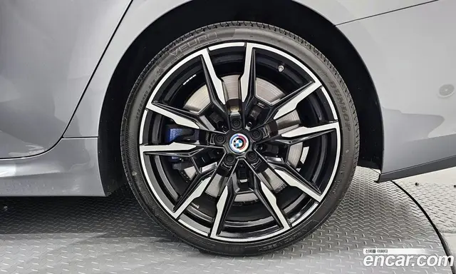 BMW 8 серия 2022 4.4 автомат (гидро), миниатюра 7 BMW 8 серия 2022 4.4 автомат (гидро), миниатюра 7