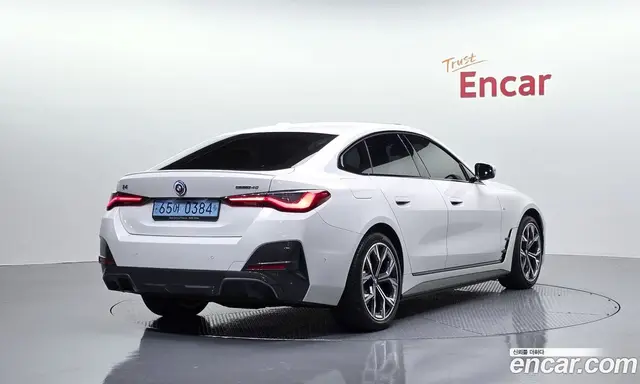 BMW i4, 2022, 71 017 км