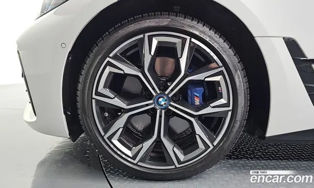BMW i4 2022 0.2 автомат (гидро), миниатюра 4