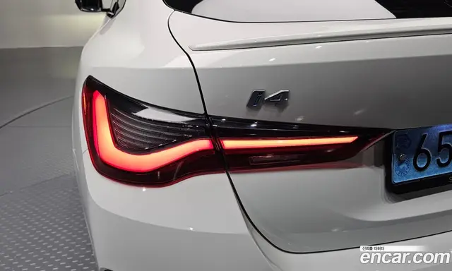 BMW i4 2022 0.2 автомат (гидро), миниатюра 8